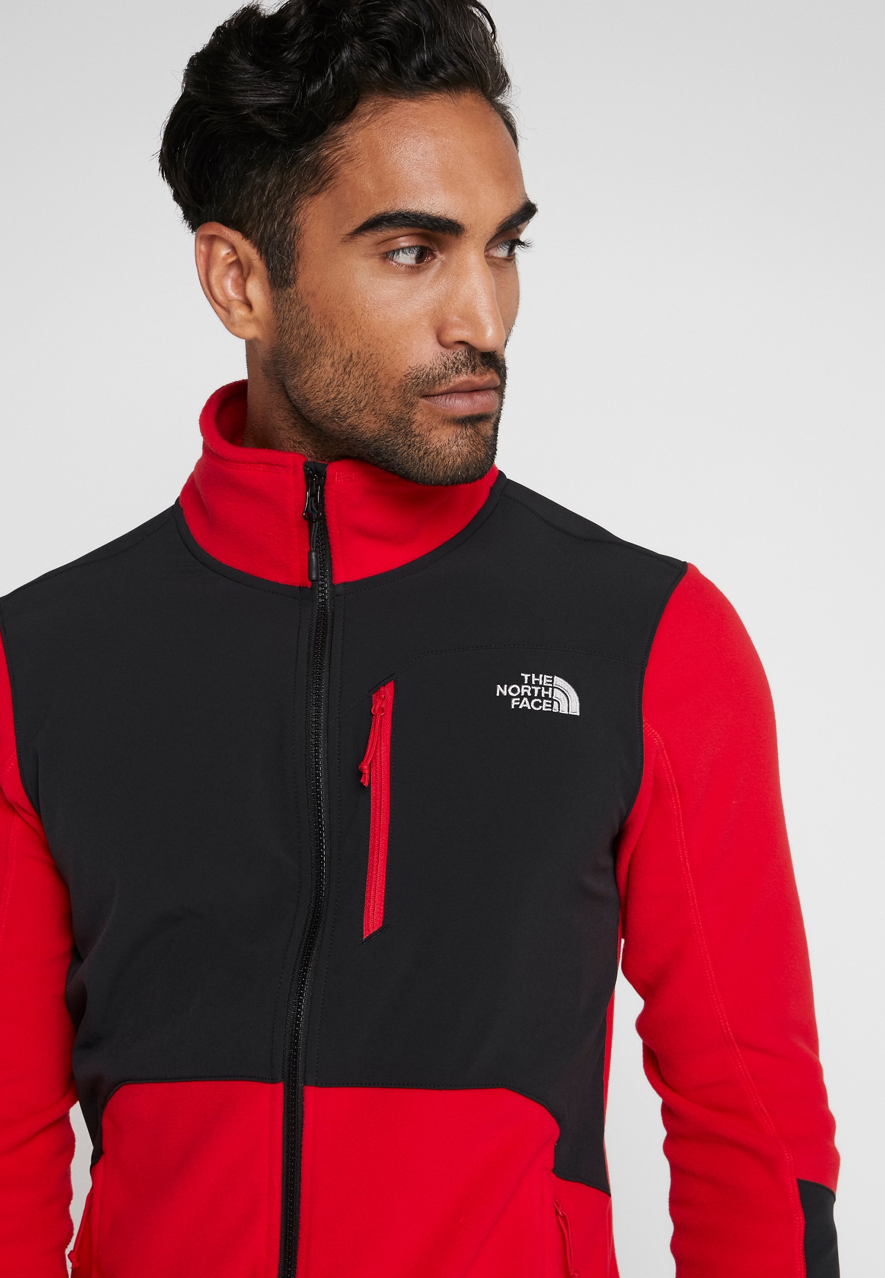 polaire rouge the north face