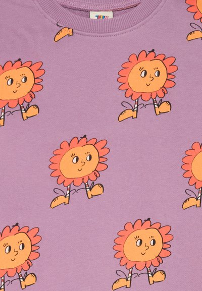 Lila Sweatshirt mit einem Cartoon-Blumendesign in Orange und Beige, das ein lächelndes Gesicht und Beine zeigt. Angenehme Textur und runder Ausschnitt.