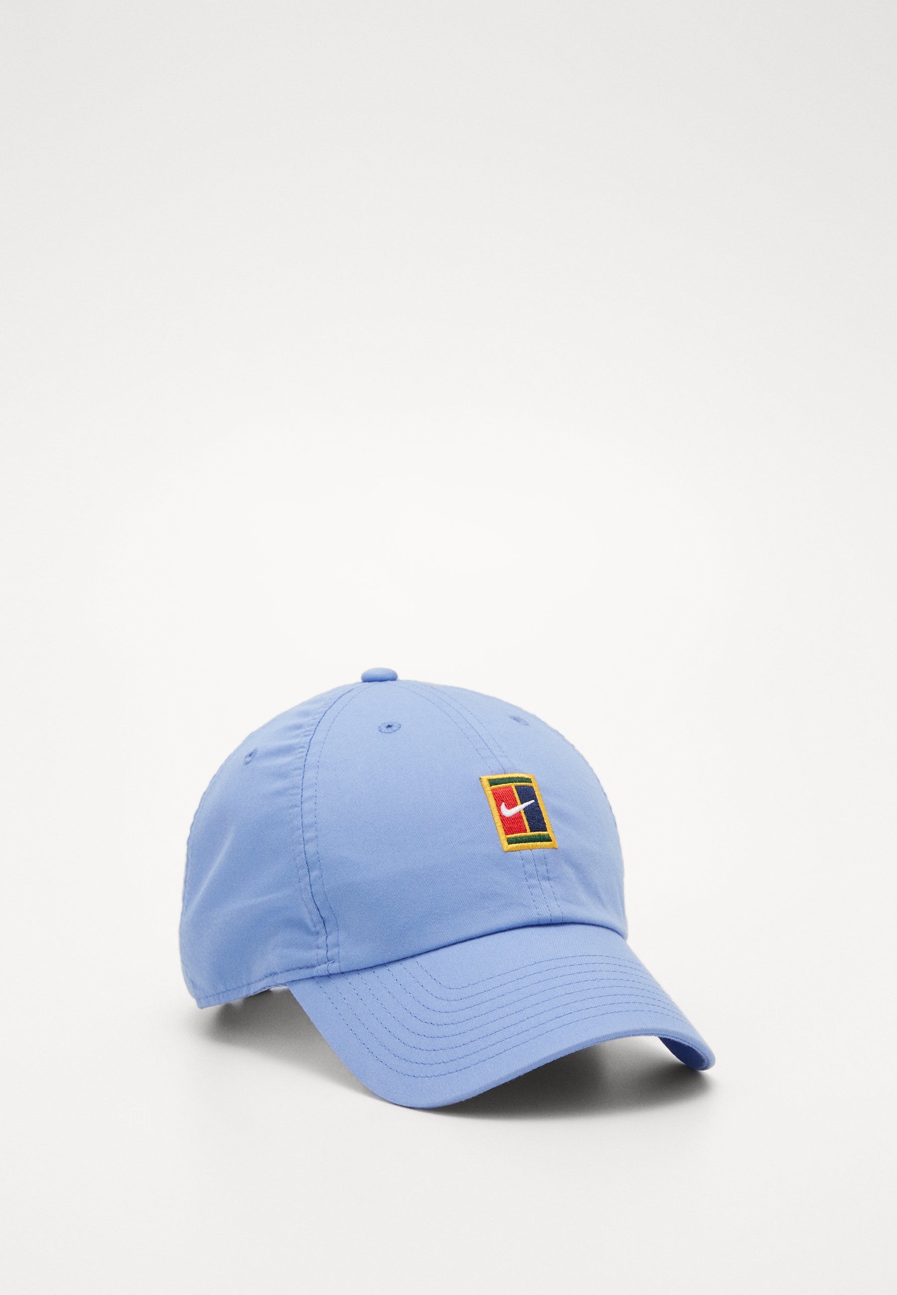 nike performance cap