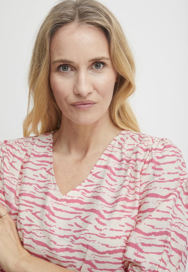 FRNITA - Blouse - camellia rose aop ms struct4