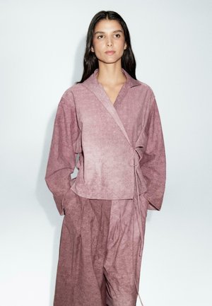 WITH VENT DETAIL  - Blouse - mottled pink