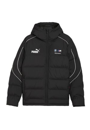 Sort pufferjakke med hætte, med hvide detaljer og logoer for Puma og BMW Motorsport. Tykk, quiltet design til isolering.