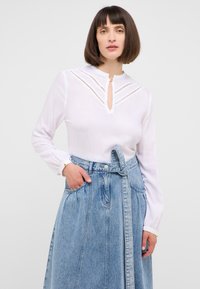 Mustang ELSBERRY biały