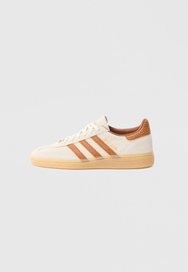 adidas Originals HANDBALL SPEZIAL off white/dusky bronze-coloured/gum/off-white