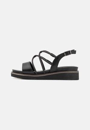 Platform sandals - black