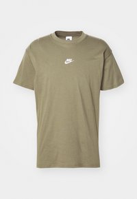 Unselected, medium olive