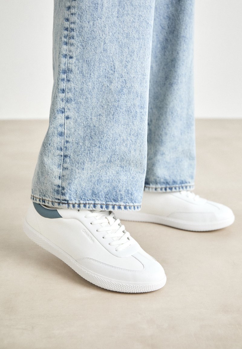 Sneakers basse