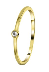 Gouden ring met een gladde, ronde band met een enkele ronde diamantaccent in een gepolijste bezel. Minimalistisch ontwerp.