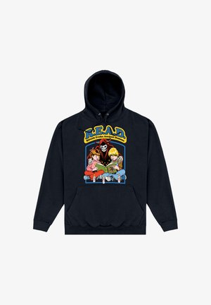 Schwarzer Hoodie mit einem grafischen Druck von zwei Kindern und einem Skelett beim Lesen, mit dem Text „READ“ und bunten Akzenten. Vordertasche im Känguru-Stil.