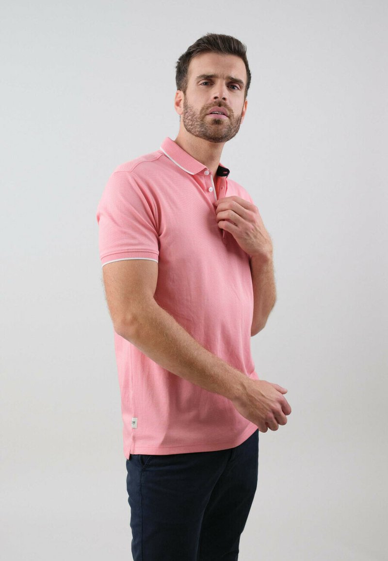 DEELUXE MARCUS - Polo - coral