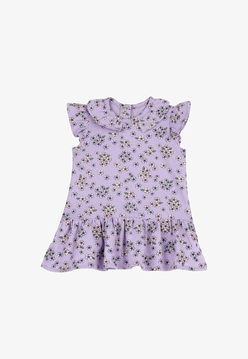 Robe violette à manches courtes avec un motif floral, décolleté volanté et jupe évasée. Fabriquée en tissu doux, elle dispose d'une fermeture à boutons au dos.