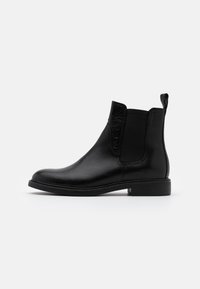 Vagabond Botines - black