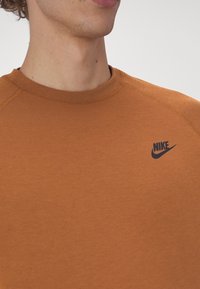 Nike Sportswear Sweatshirt - brown
