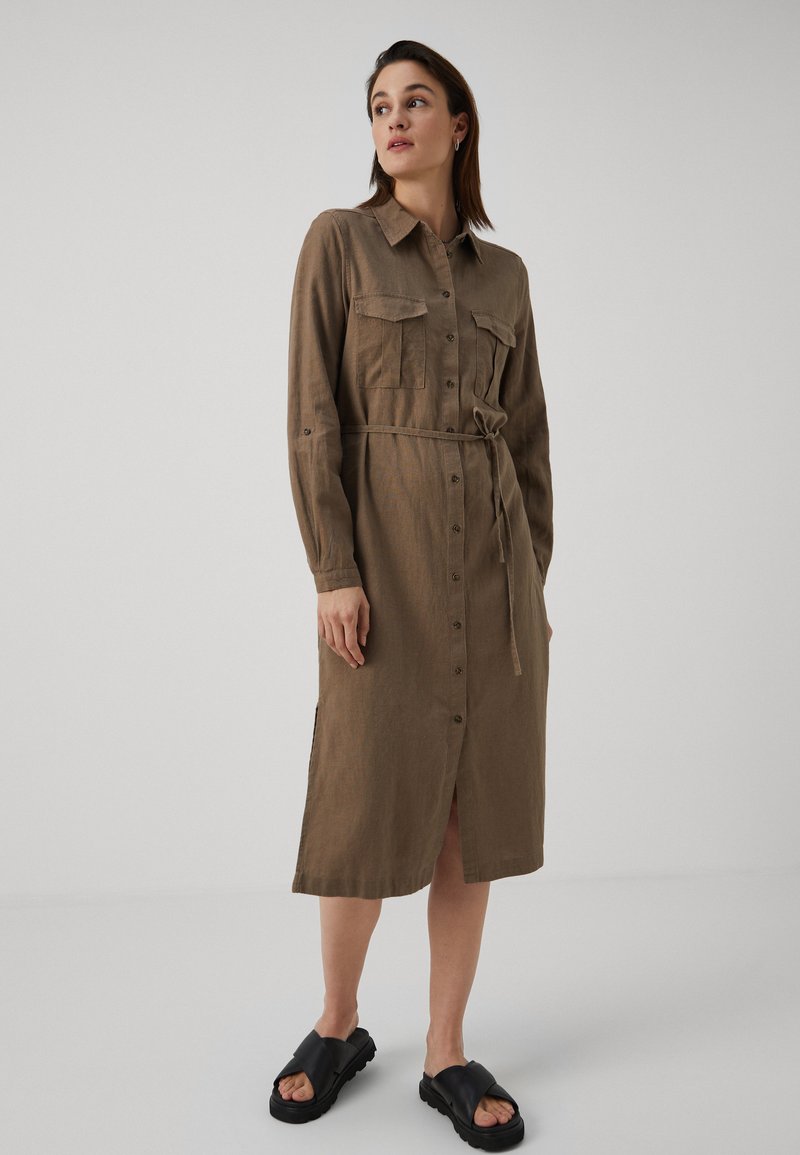 Ladies Linen Shirtdress - The Ben Silver Collection Ladies Linen Shirtdress - The Ben Silver Collection