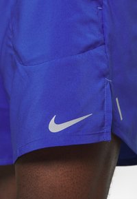 Nike Performance Träningsshorts - blue