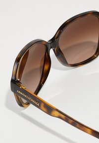 Armani Exchange 0AX4029S - Occhiali da sole - havana