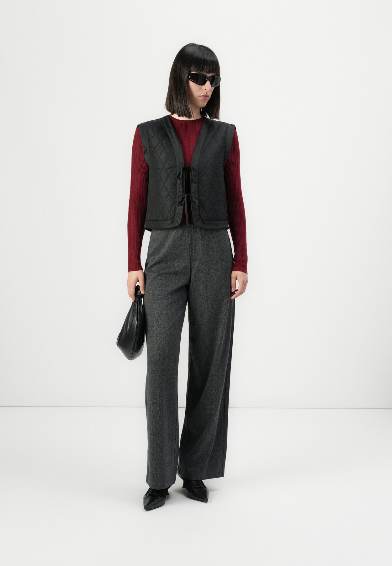 ONLANNABELL LEO TIE VEST