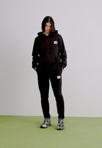Thumbnail Image 2
