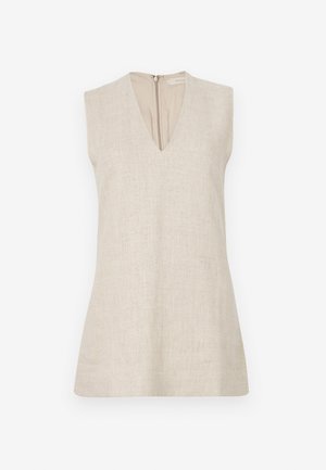 Beżowy bezrękawnik z dekoltem w serek, wykonany z teksturowanej tkaniny, z zamkiem błyskawicznym z tyłu. Prosty design, bez wzorów czy akcentów.