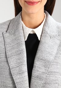 Banana Republic Bleiseri - grey