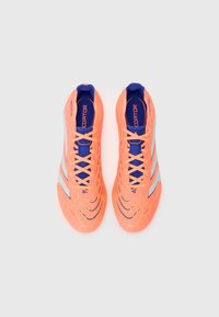 adidas Performance PREDATOR LEAGUE - Kõva pinnase jalgpallisaapad - signal coral/ftwr white/beam orange