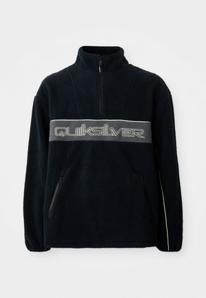 Zwarte fleece pullover met een kwart-rits halslijn, ritszakken aan de zijkant en een groot Quiksilver-logo in grijs op de borst.