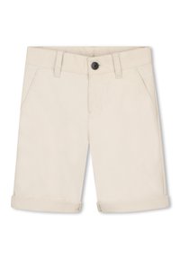 Μπεζ βαμβακερά σορτς με ομαλή υφή, που διαθέτουν κλείσιμο με κουμπί, θηλιές για ζώνη και διπλωμένα μανσέτες. Μπροστινές τσέπες είναι ορατές και στις δύο πλευρές.