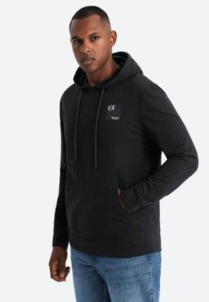 OM-SSNZ - Jersey con capucha - black