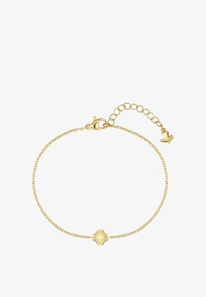 Delikat armbånd med guldkæde og et centralt vedhæng formet som en firkløver samt et justerbart lukke med en lille fuglevedhæng.