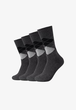 Patru perechi de șosete pentru bărbați în nuanțe variate de gri, cu un model în diamant în negru și gri mai deschis, fabricate dintr-un material moale, texturat.
