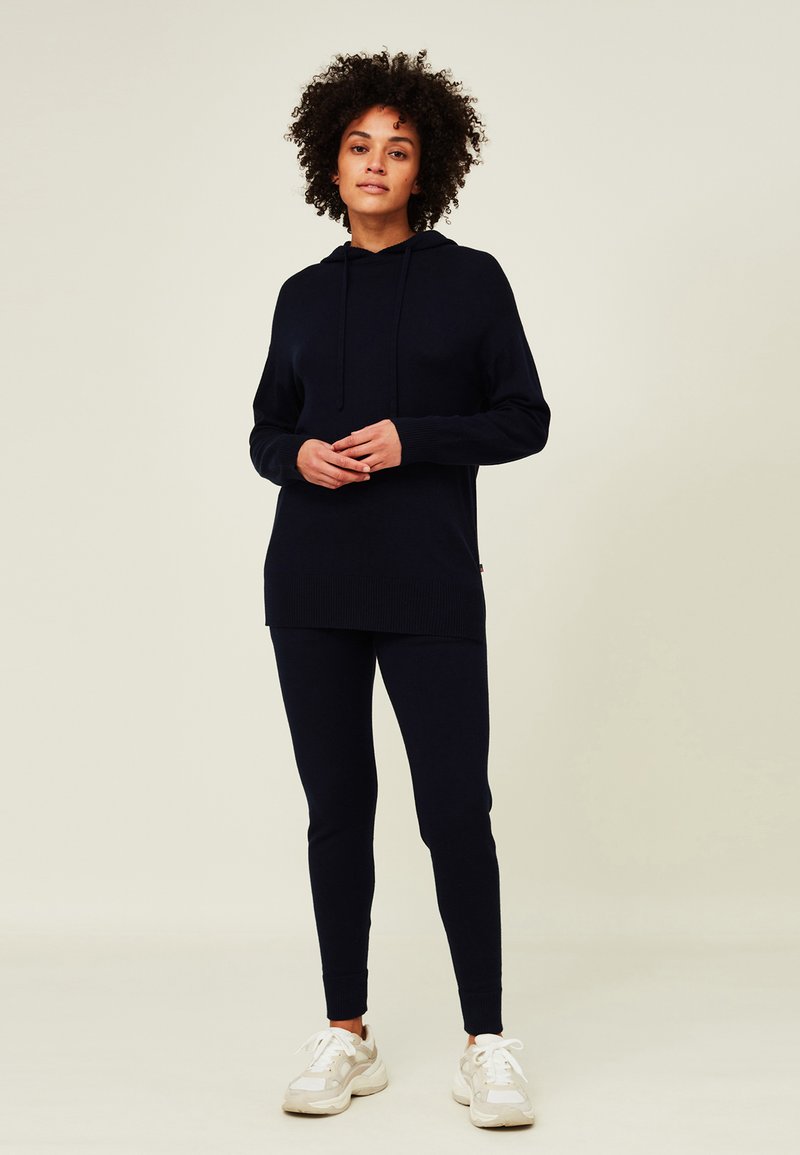 Damen Sweatshirts | Lexington ELLIE MERINO Kapuzenpullover dark blue/dunkelblau - LY83558 Damen Sweatshirts | Lexington ELLIE MERINO Kapuzenpullover dark blue/dunkelblau - LY83558