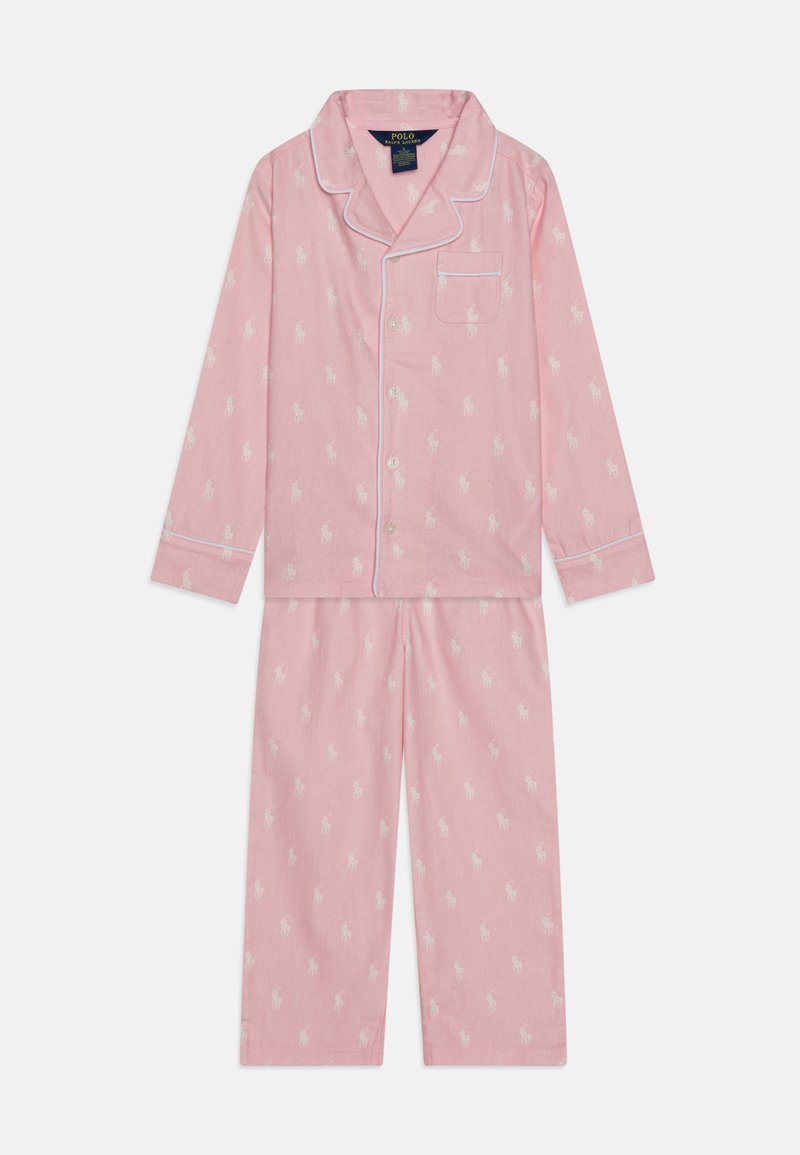 Conjunto de pijama de algodón rosa con patrones de caballos blancos, que incluye una camisa con botones y un bolsillo en el pecho, y pantalones a juego con cintura elástica.
