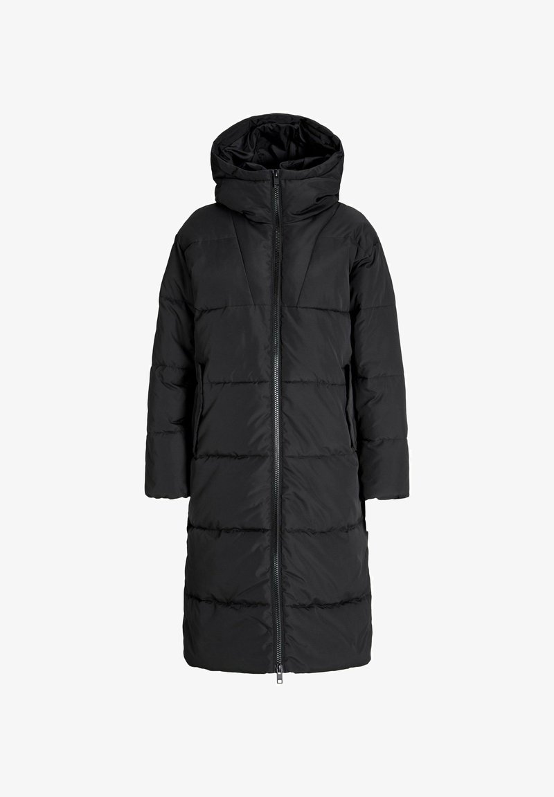 Čierny vypchávkovaný dlhý kabát s kapucňou, ktorý má predný zips, prešívanú textúru a rovný strih.