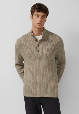 - Sweter