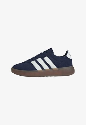 adidas Sportswear BARREDA DECODE MATCHA UNISEX - Sneakers basse - night indigo off white gum