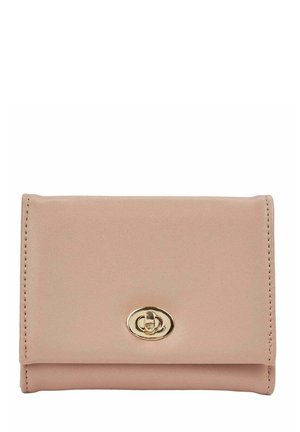 Portafoglio in pelle beige con chiusura a vite ovale dorata, forma rettangolare e bordi cuciti.