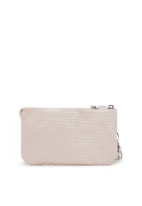Pochette zip in rosa chiaro realizzata in tessuto testurizzato. Presenta un design a righe sottili e una zip argentata per un facile accesso. Forma rettangolare compatta.