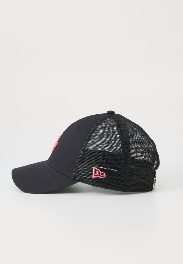 HOMEFIELD 9FORTY® TRUCKER UNISEX - Cap2