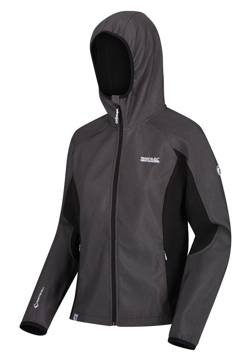 Veste softshell à capuche gris foncé avec panneaux latéraux noirs, fermeture éclair devant et logo blanc Regatta Great Outdoors sur la poitrine.