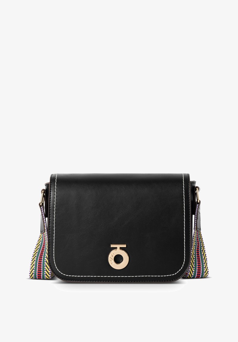 Schwarze Leder-Schultertasche mit goldenen Beschlägen, kontrastierenden weißen Nähten und einem mehrfarbigen gestreiften Quastenakzent an der Seite.