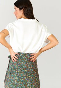 Robin Collection GIARDINETTO - Minifalda - verde