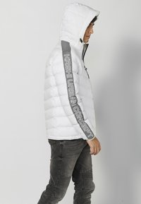 Koroshi PADDED  - Zimska jakna - crudo off white