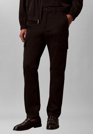 Calvin Klein SLIM STRETCH  - Pantalon cargo - black