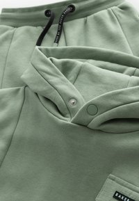 Baker by Ted Baker JOGGER SET - REGULAR FIT - Træningssæt - sage green
