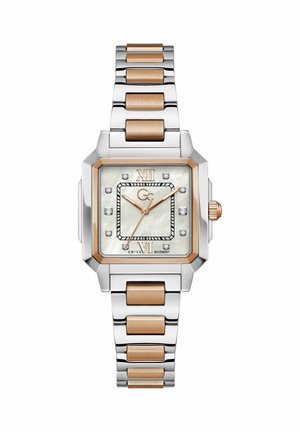 Reloj de pulsera cuadrado de plata y oro rosa con esfera de nácar, números romanos en 12 y 6, marcadores de hora con diamantes y correa de eslabones metálicos.