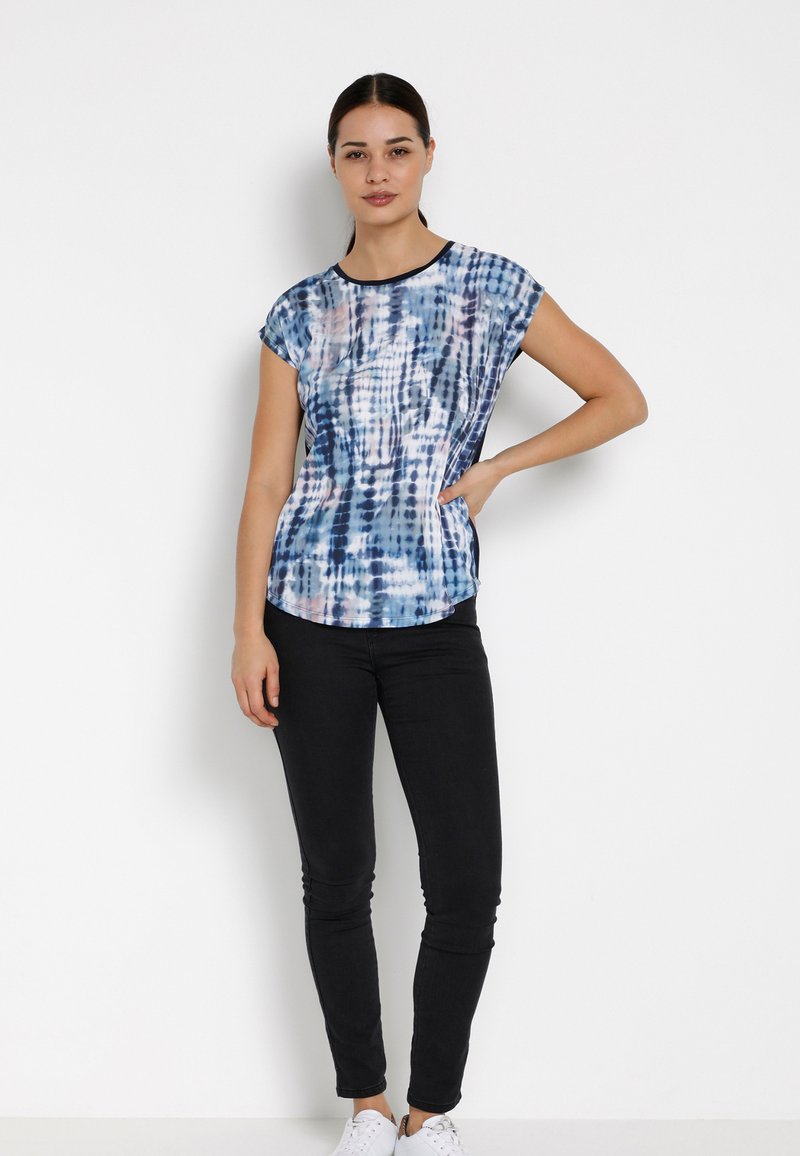 Damen T-Shirts | Kaffe BPERLINA T-Shirt print dark blue tie dye/blau - UN94847 Damen T-Shirts | Kaffe BPERLINA T-Shirt print dark blue tie dye/blau - UN94847
