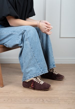 Poelman, POELMAN JENN DAMES SNEAKERS. - Sneakers laag - dark red