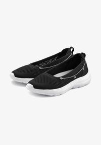 Ausgewählt, schwarz