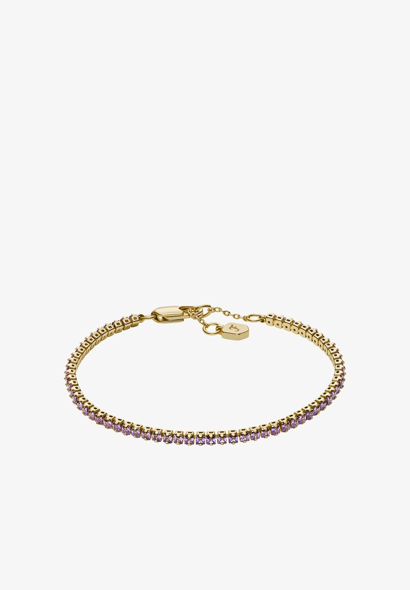 Bracelet ton or avec des pierres précieuses roses dans un cadre carré, relié par une chaîne délicate et un petit pendentif.
