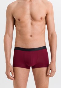 Hanro MICRO TOUCH - Boxerkalsong - ruby